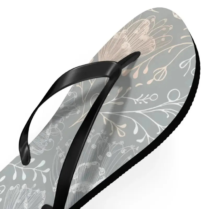 Chic Delicate Flowers Flip Flops for Summer Comfort