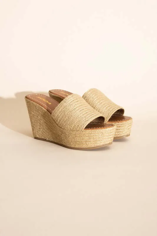 Tan Bounty-S Platform Heels Wedges Sandals