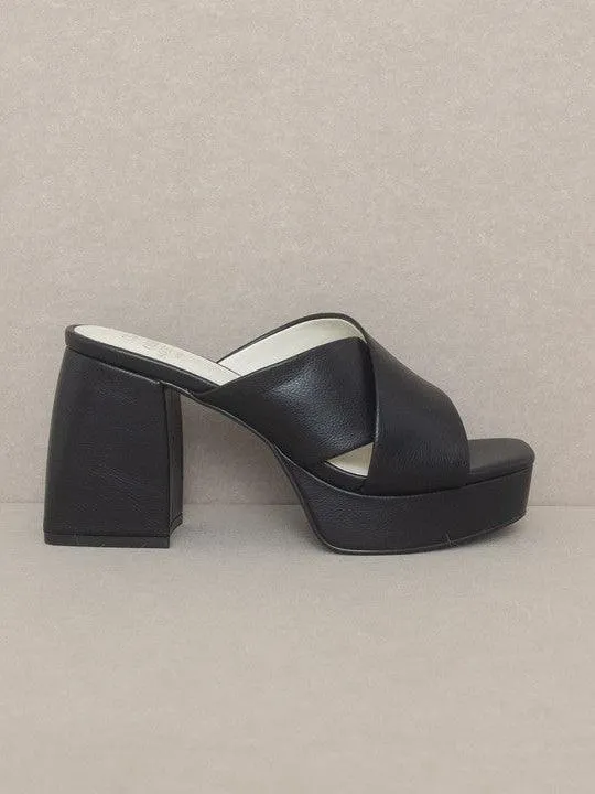 The Right Attitude Bold and Chunky Criss Cross Sandal