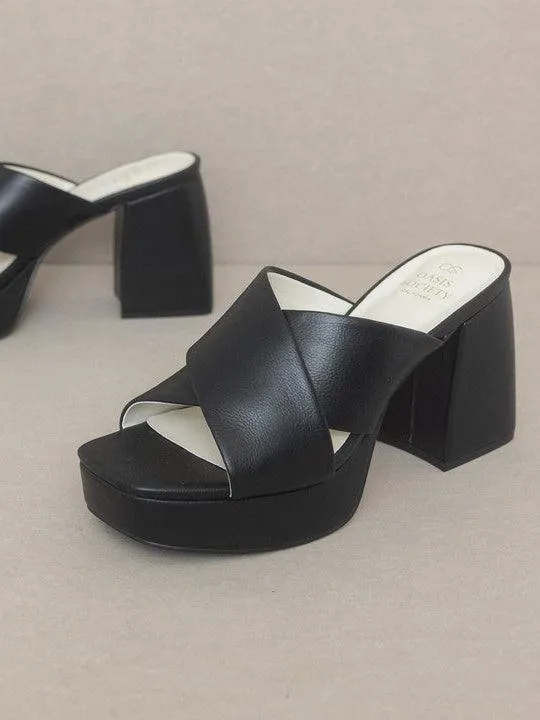 The Right Attitude Bold and Chunky Criss Cross Sandal